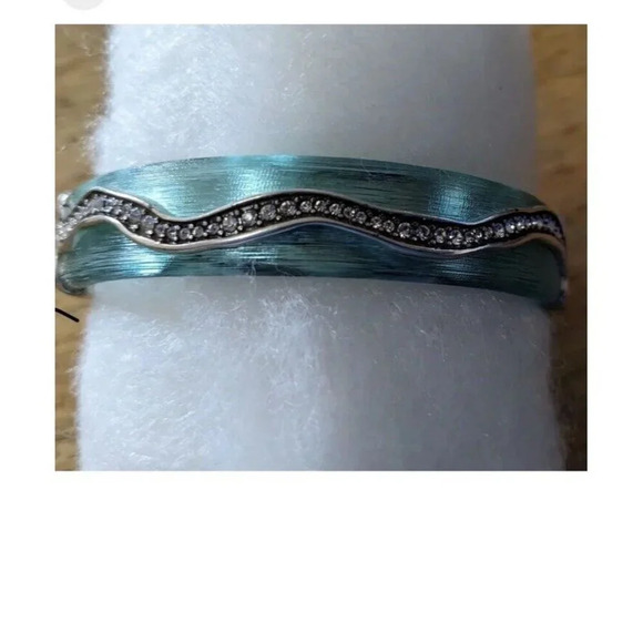 Brighton Trinity blue Hinged Bracelet With Clear Crystals. Lucite. - Picture 6 of 6